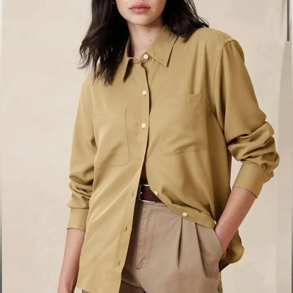 Banana Republic Utility Shirt - Picture 1 of 11